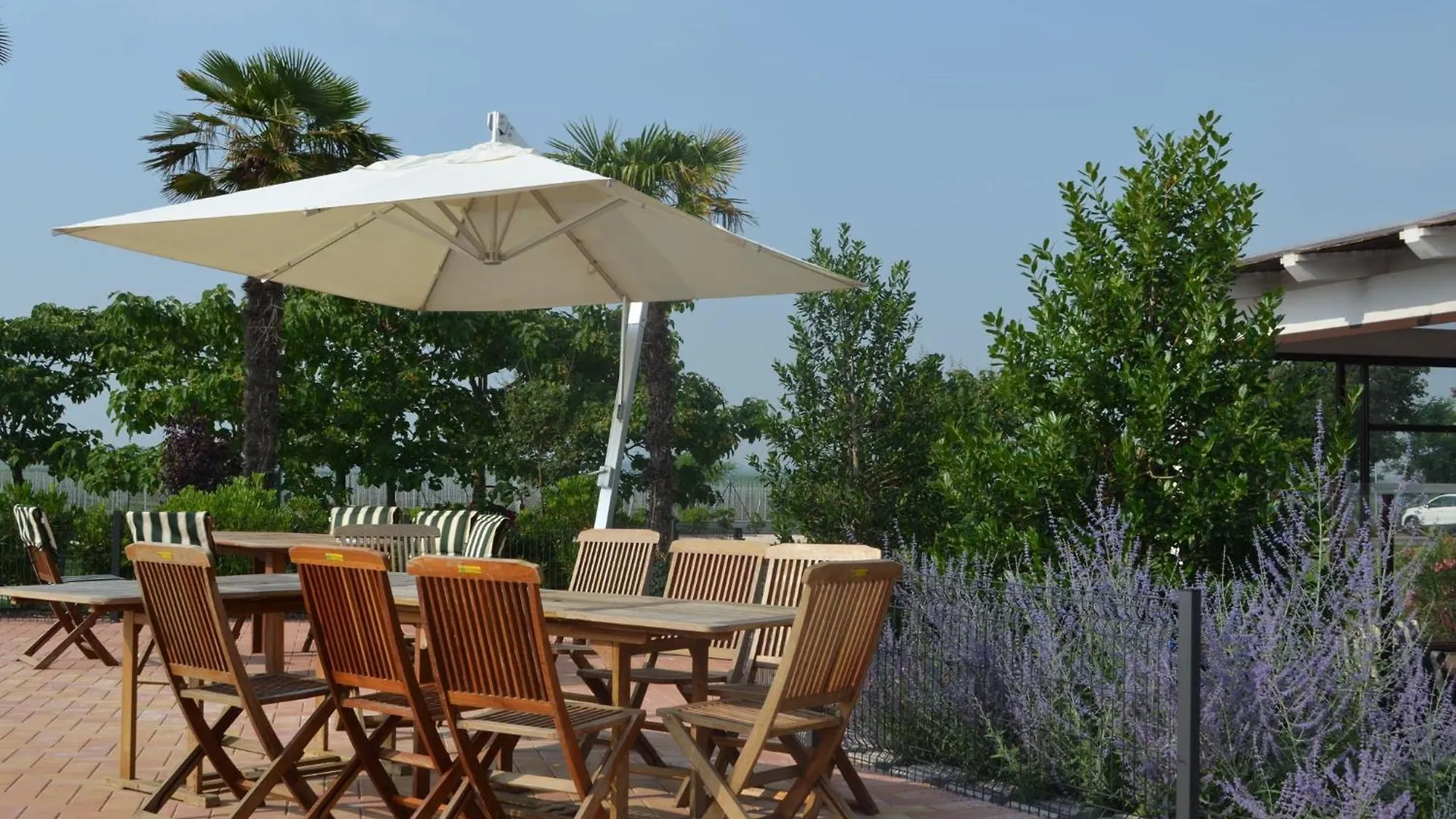 Characteristic Apartment In Codigoro With Pool Italië